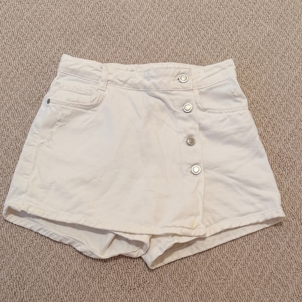 Zara White High-Rise Button Skort